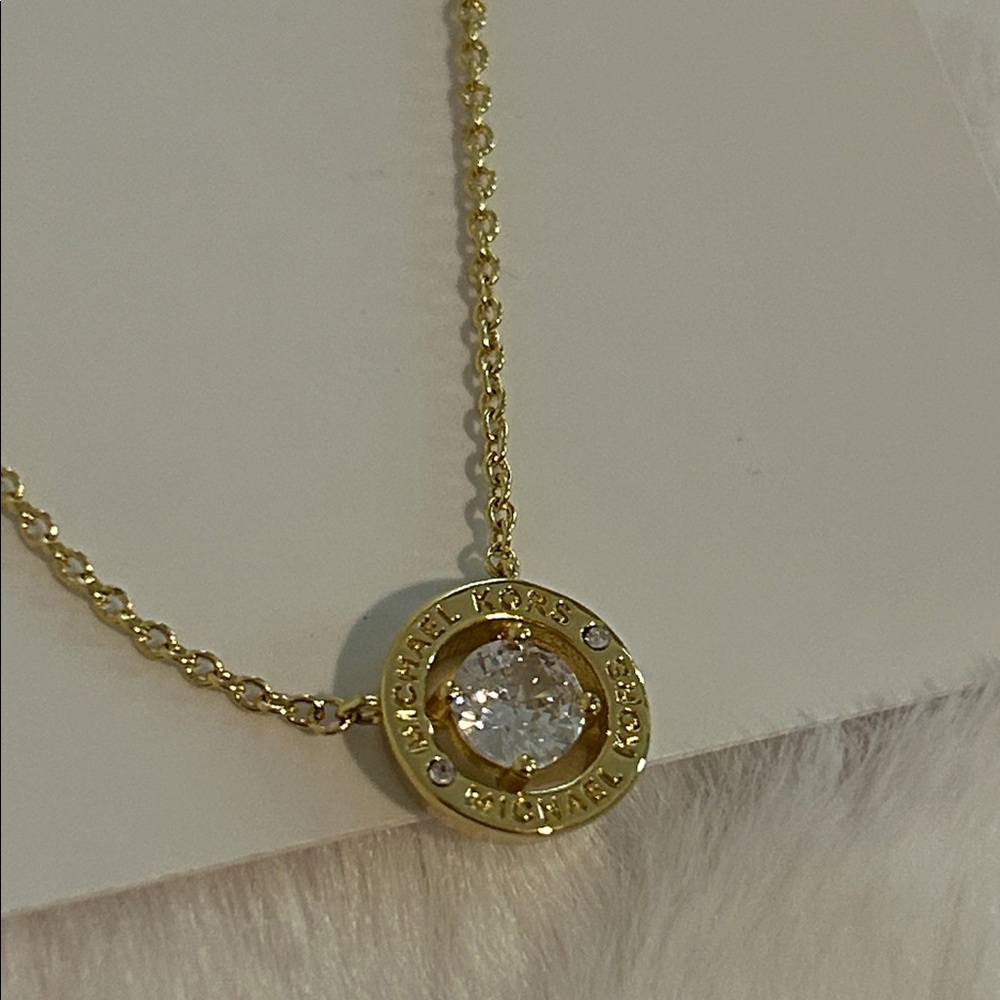 NEW! Michael Kors Crystal Bezel Set Gold Tone Necklace MK - Picture 4 of 9